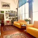 Apartament Charme E Storia Apartment In Brescia Center