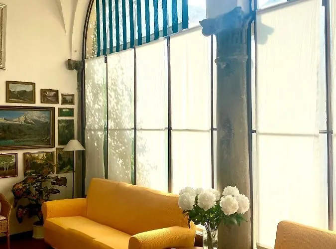 Charme E Storia Apartment In Brescia Center