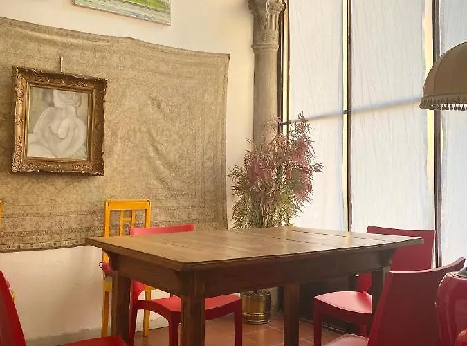 Charme E Storia Apartment In Brescia Center Appartement *