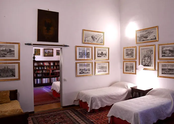 Apartamento Charme E Storia Apartment In Brescia Center *