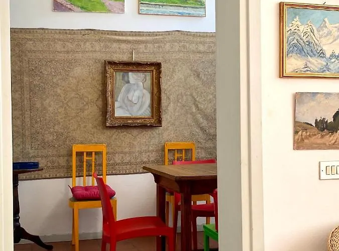 Charme E Storia Apartment In Brescia Center Bréscia