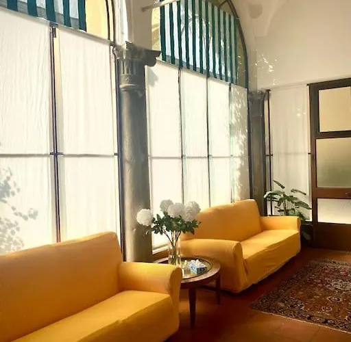 Charme E Storia Apartment In Brescia Center Apartamento *